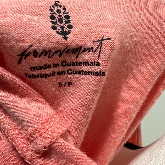 FREE PEOPLE MOVEMENT CITY VIBES TEE - MARASCHINO - Picture 9 of 10